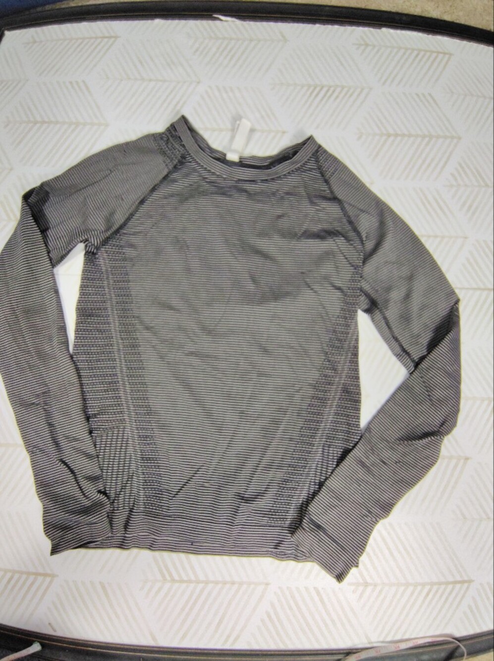 Athleta Black &‎ White Stripe Long Sleeve Crew